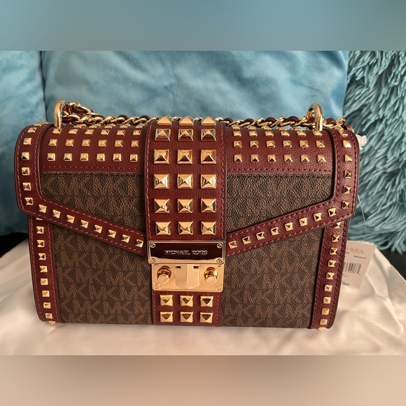 New Michael Kors Flap shoulder bag - Picture 1 of 6